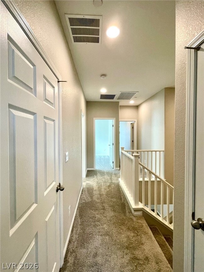 Building Photo - 702 Cottonwood Hl Pl