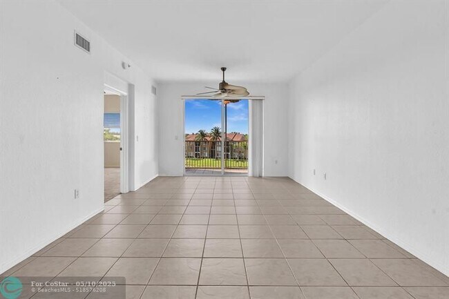 Building Photo - 7765 Yardley Dr