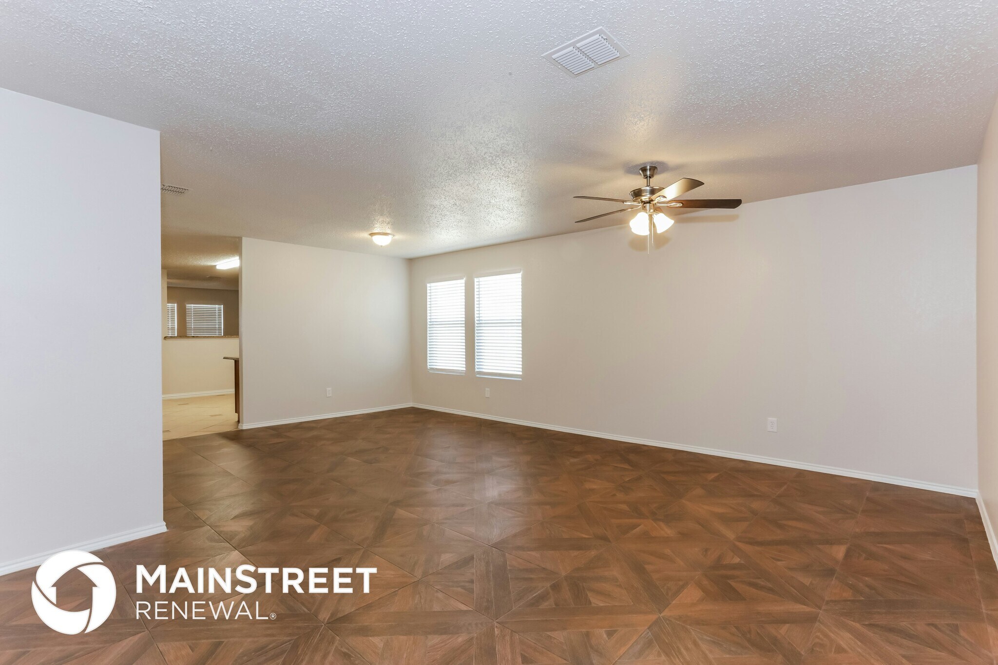 Building Photo - 2109 Doecrest Dr