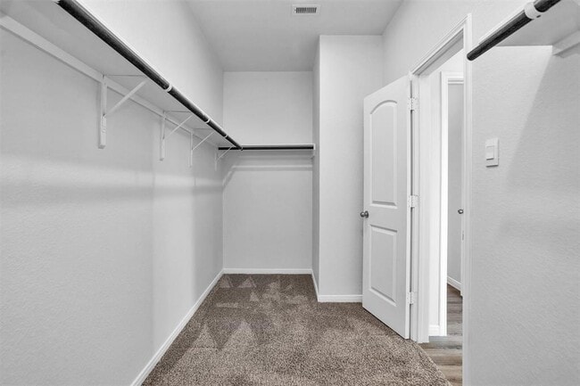 Building Photo - 31411 Raleigh Creek Dr