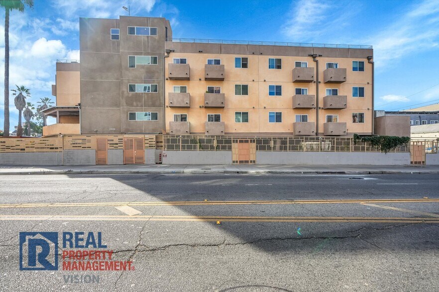 Primary Photo - Westlake Park Square Apartments
