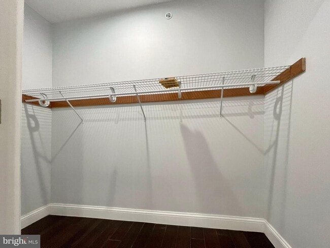 Building Photo - 136 S 11th St