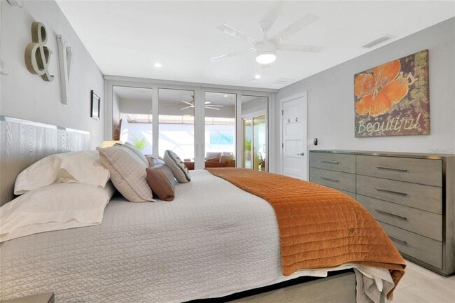 Building Photo - 3694 Glen Oaks Manor Dr