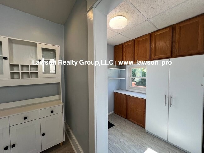 Building Photo - 2148 Berkley Ave SW