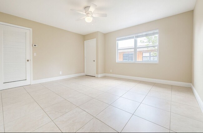 Building Photo - 5417/5419 Fourth Ave