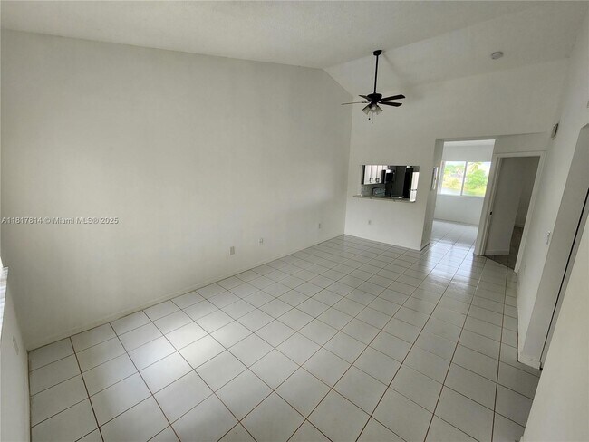 Building Photo - 6465 SW 130th Pl