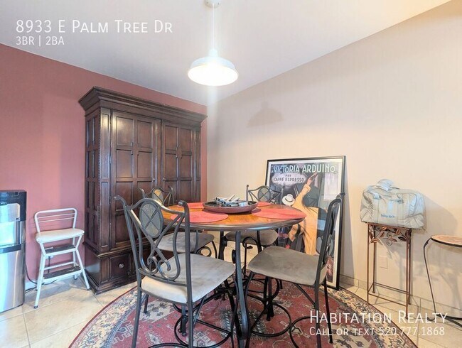 Building Photo - 8933 E Palm Tree Dr