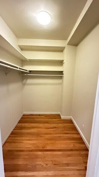 Building Photo - 1245 California St