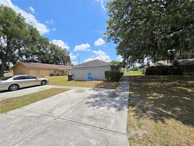 Building Photo - 5665 Struthers Ct