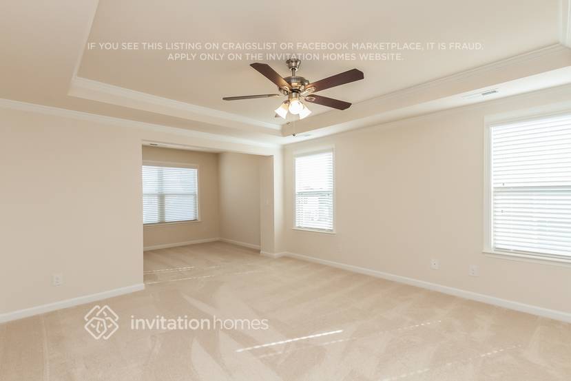 Building Photo - 12828 Stella Belle Dr