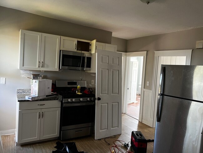 Building Photo - Broadway Street Haverhill Residences