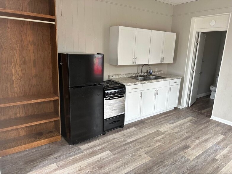 Primary Photo - 228 E Center st unit 102