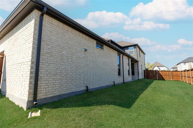 Building Photo - 7345 Zachery Dr