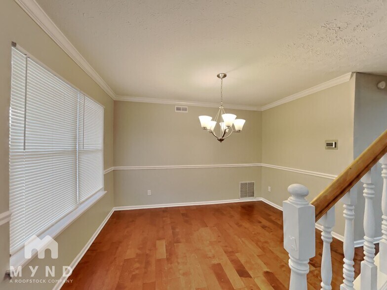 Building Photo - 10301 Springridge Cir