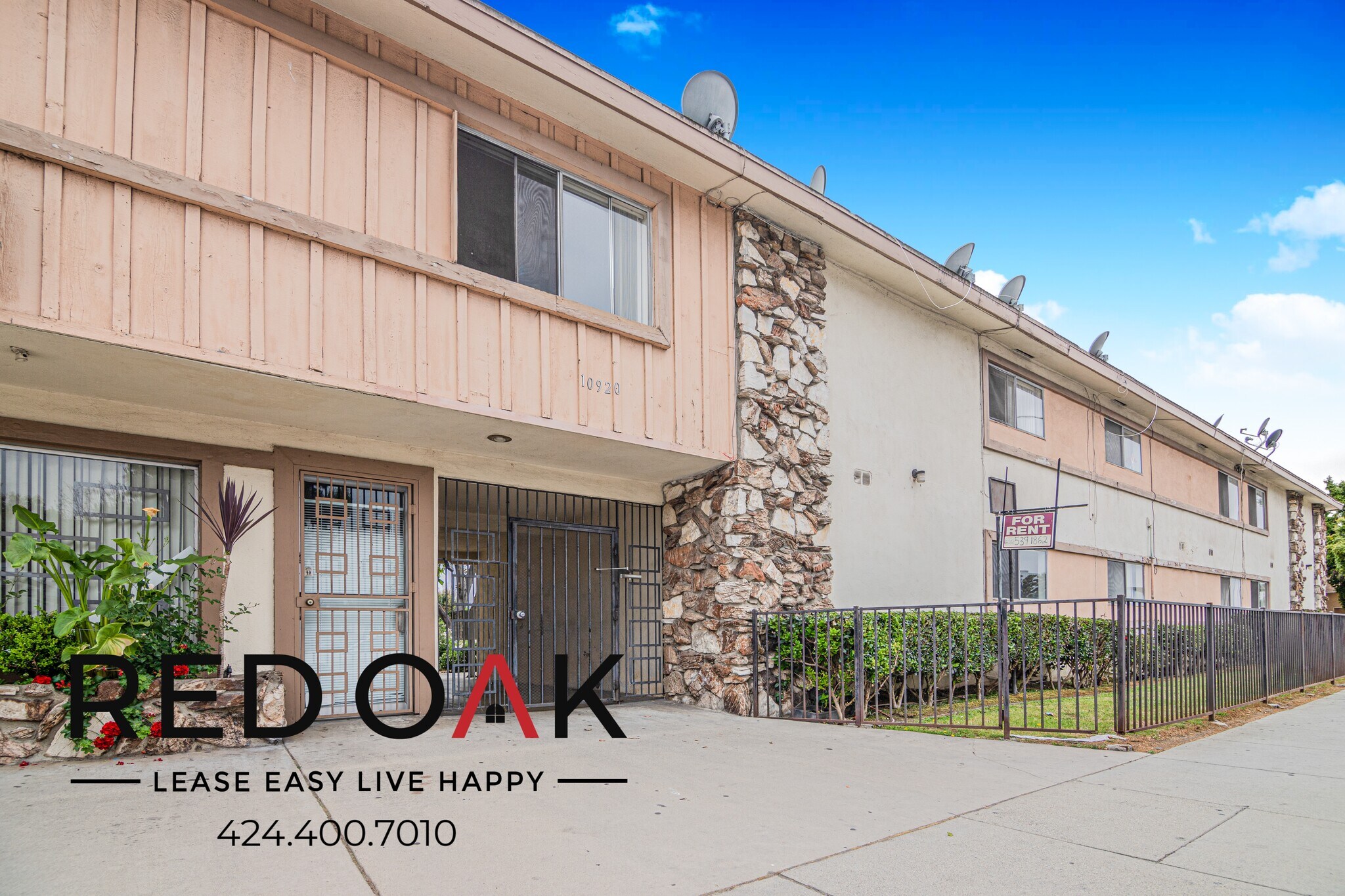 Building Photo - 10920 Ramona Blvd
