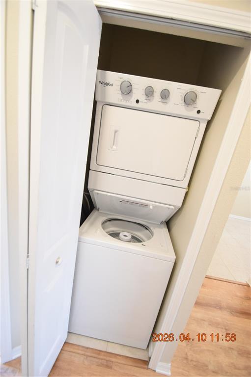 Building Photo - 6007 Skydale Way