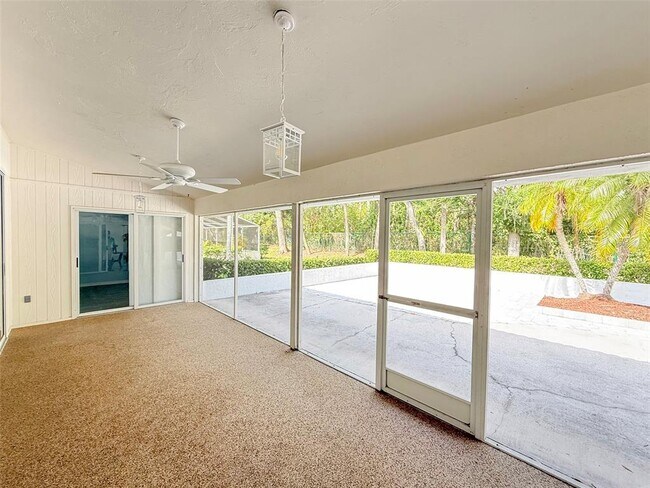 Building Photo - 5708 Garden Lakes Fern