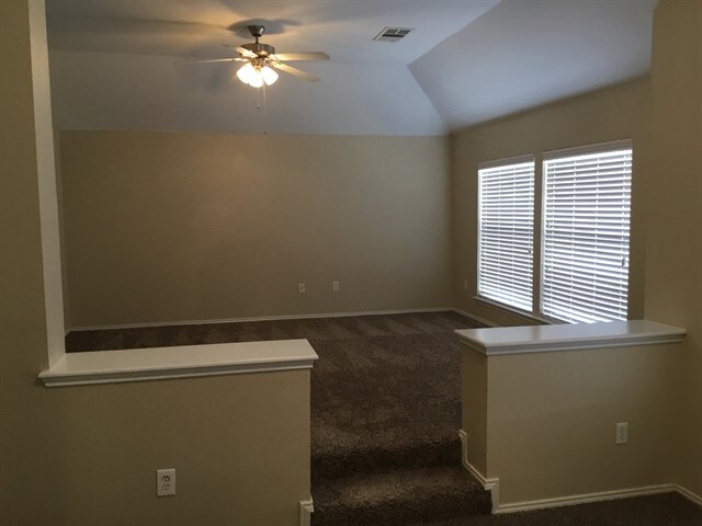 Building Photo - 7902 Shoshoni Drive