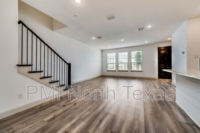 Building Photo - 7367 Panicum Dr