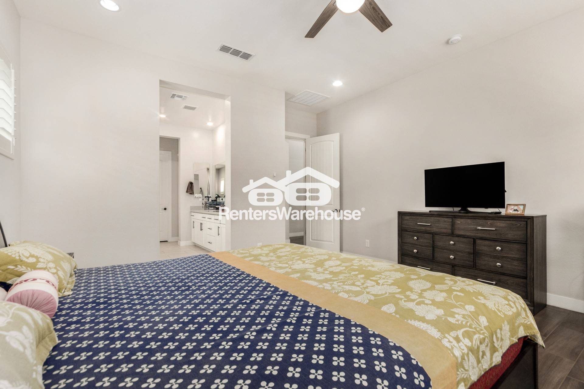 Building Photo - 7230 W Pinnacle Vista Dr