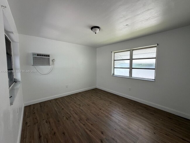 Building Photo - 890 NW 55th St