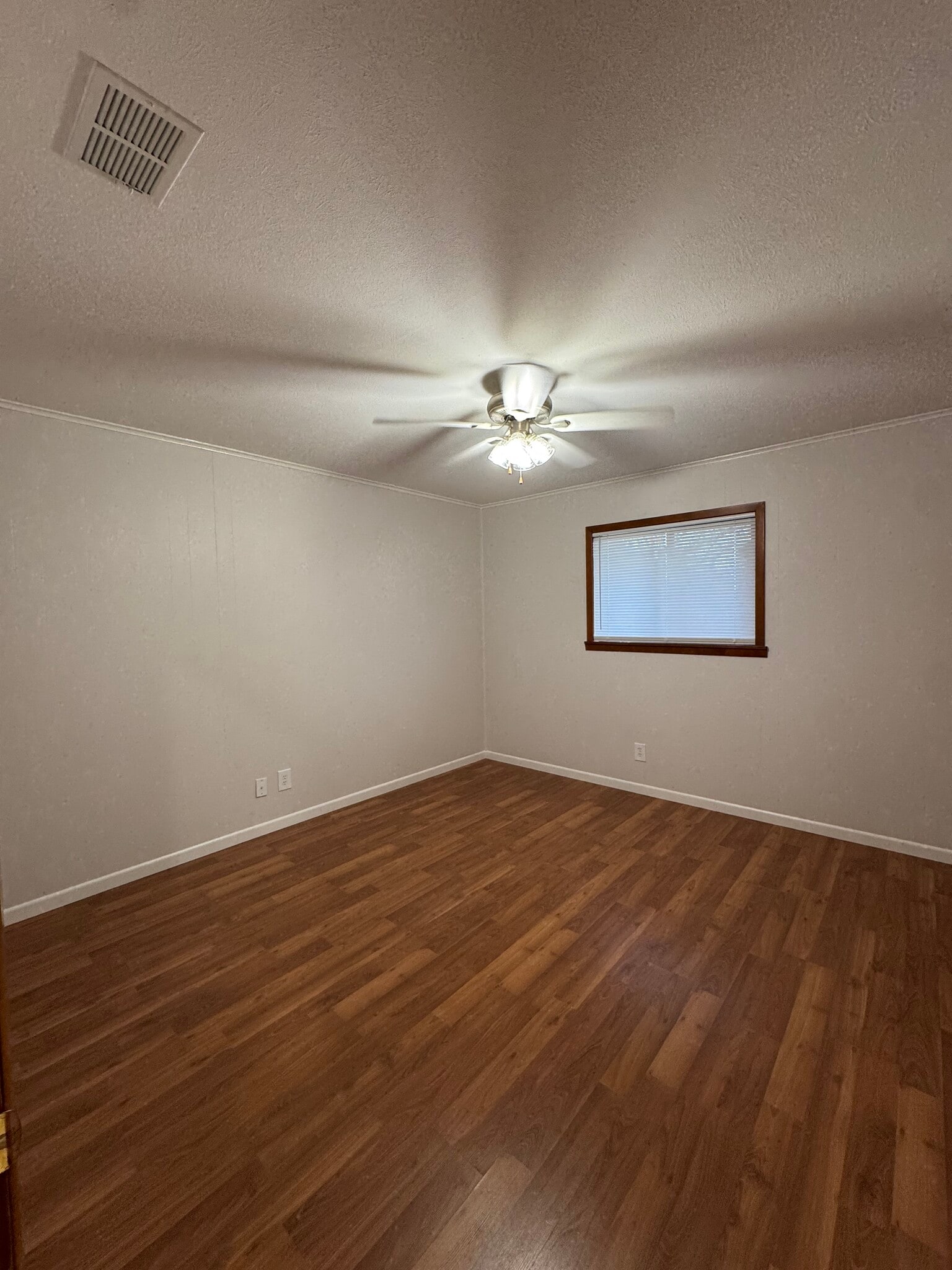 Bedroom #1 - 903 Corinth Rd