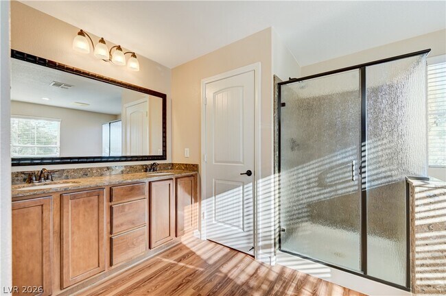 Building Photo - 2054 Waterlily View St