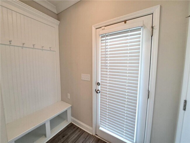 Building Photo - 637 Stan Hope Ln