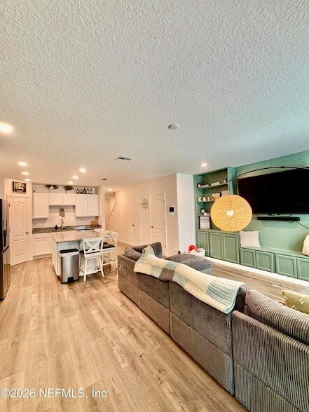 Building Photo - 3284 Penny Cove Ln