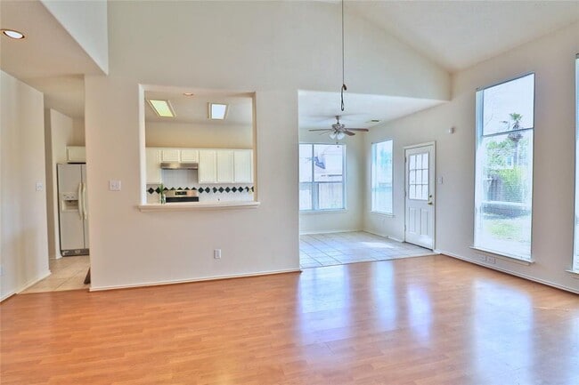Building Photo - 8316 Diamond Way Ct