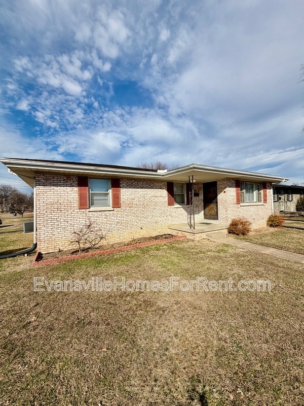 Building Photo - 3600 Sweetser Ave