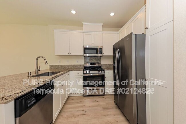 Building Photo - 41979 Rondo St