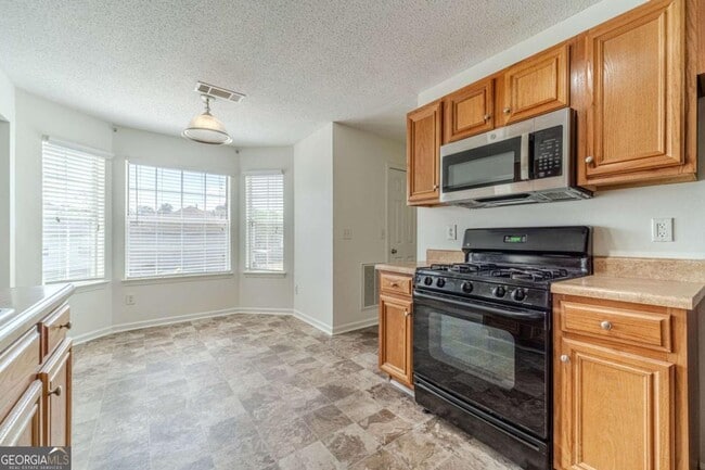 Building Photo - 1850 Lily Stem Trail NE