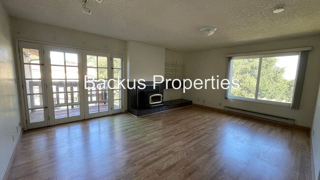 Building Photo - 18725 Vasquez Ct