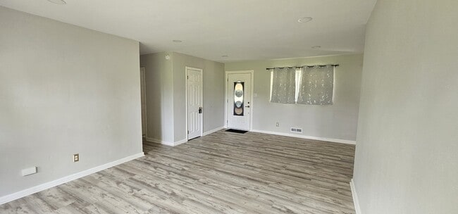Building Photo - 3520 Gamage Dr