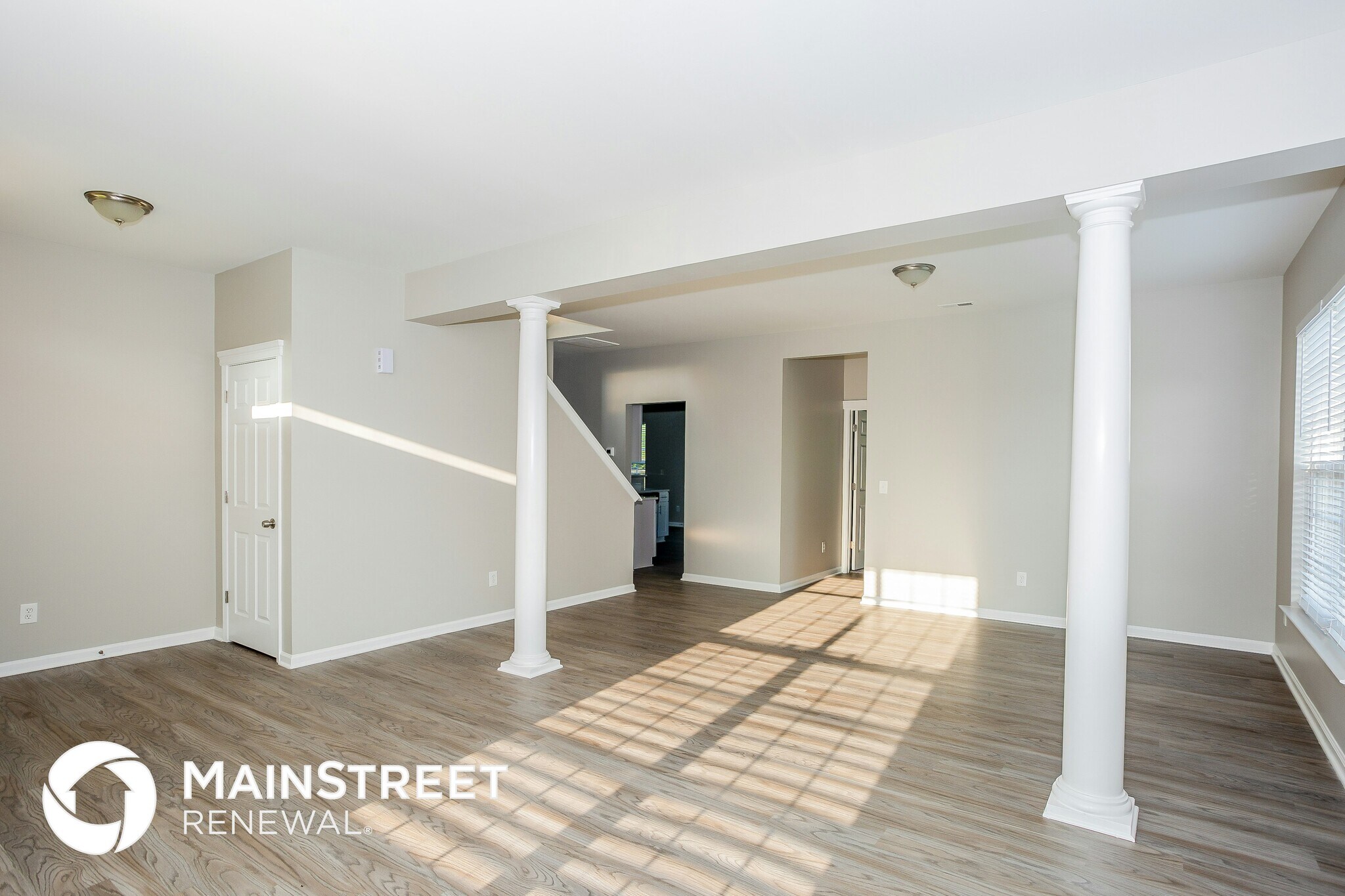 Building Photo - 6819 Blake Brook Dr