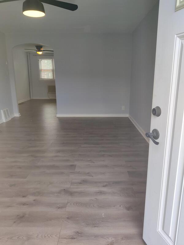 Building Photo - 7606 Wyndale Ave