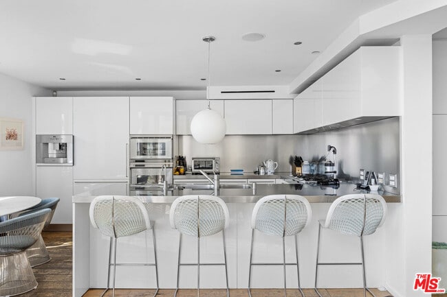 Building Photo - 11 Marine Terrace