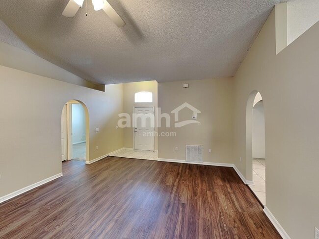 Building Photo - 7491 Volley Dr N