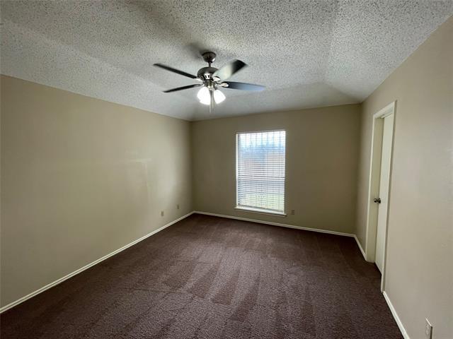 Building Photo - 1105 Valley View Dr