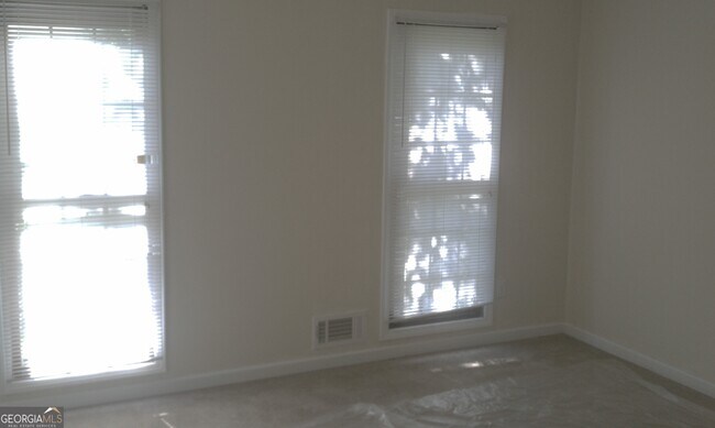 Building Photo - 145 Princeton Trce