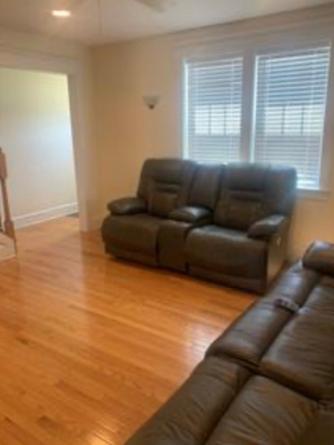 Building Photo - 14 Edmunds Ln