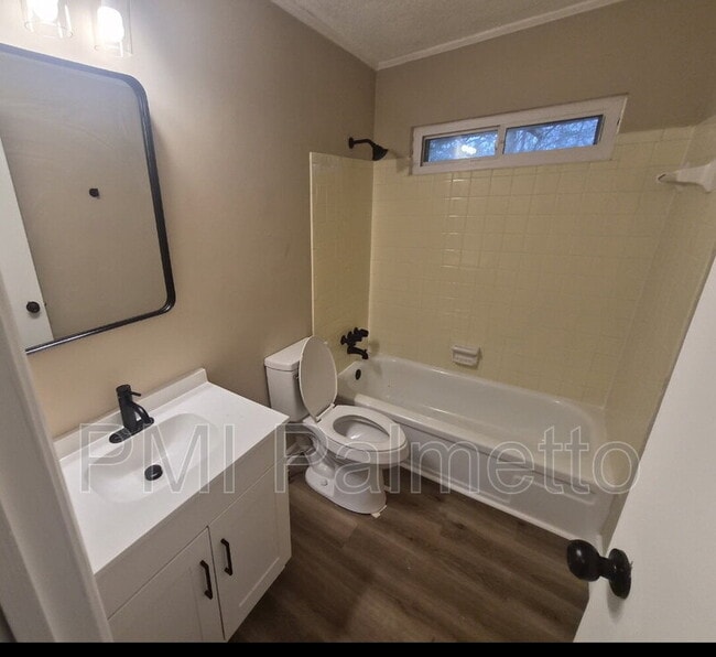 Building Photo - 1244 Grove Park Ln