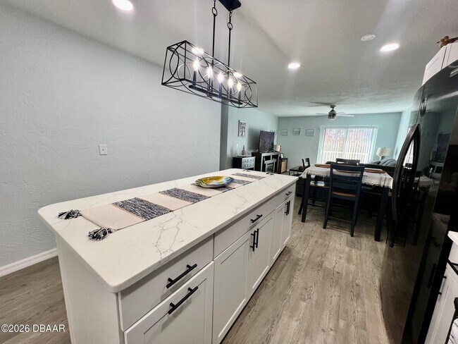 Building Photo - 1510 Ocean Shore Blvd