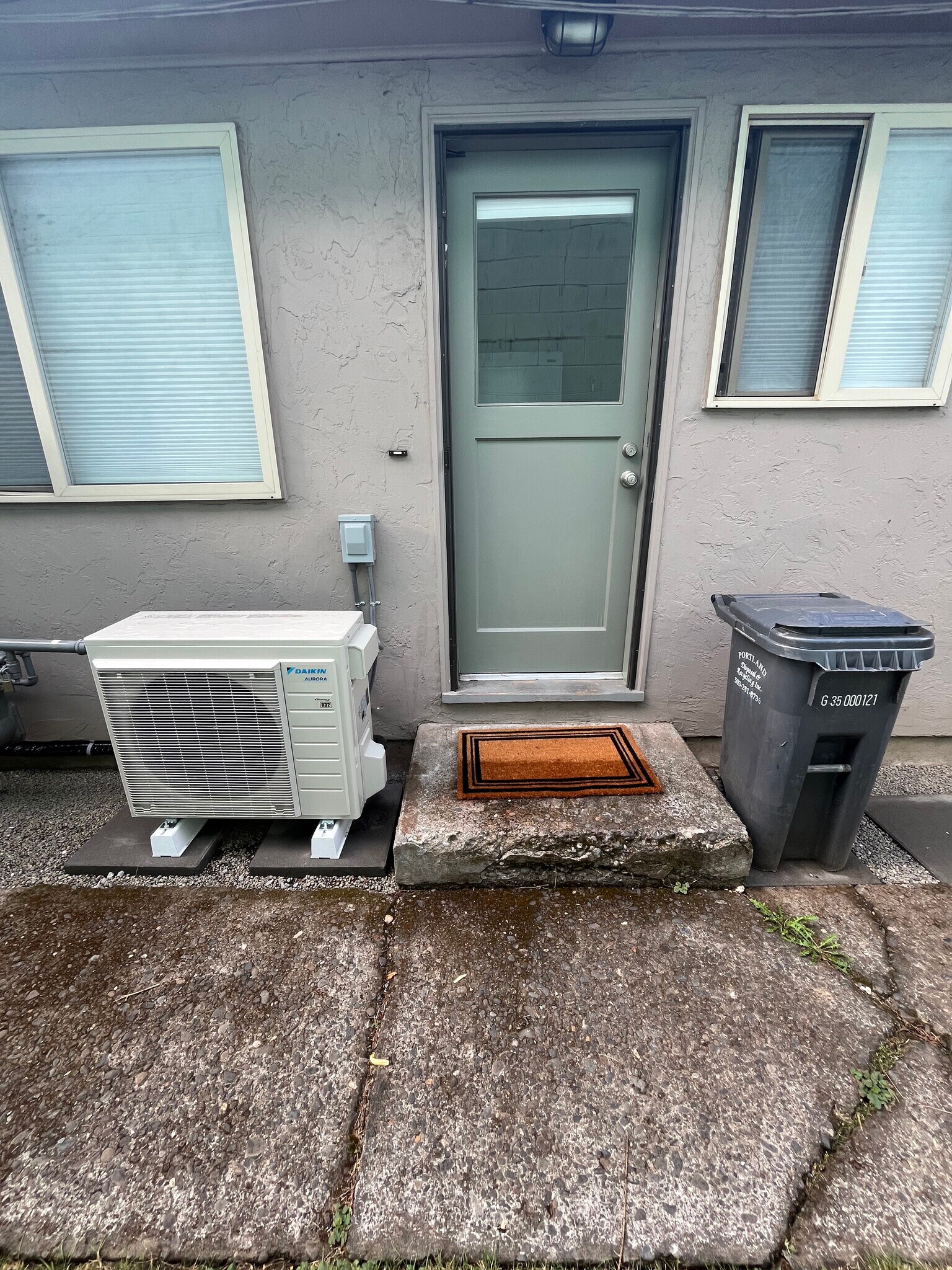 Backdoor - 2363 SE 45th Ave