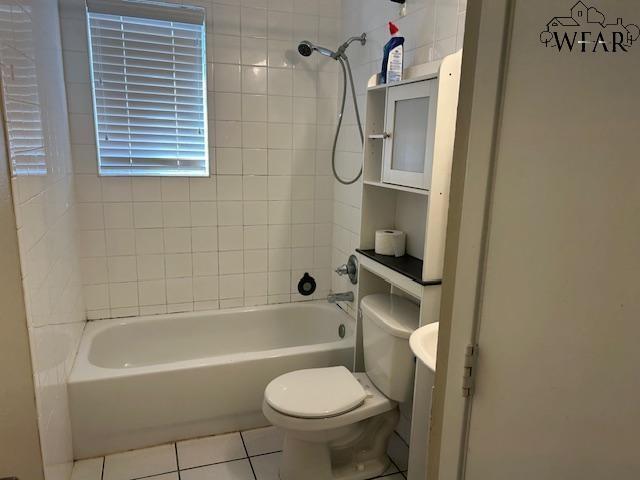 Building Photo - 4660 Briarwood Dr