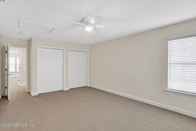 Building Photo - 1761 Highland View Dr