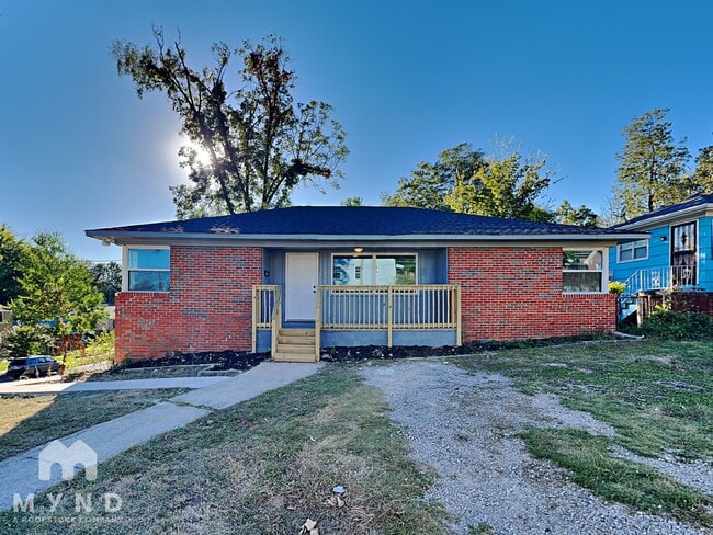 Building Photo - 3420 Avenue Q