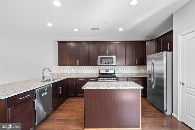 Building Photo - 8317 Horned Owl Ln