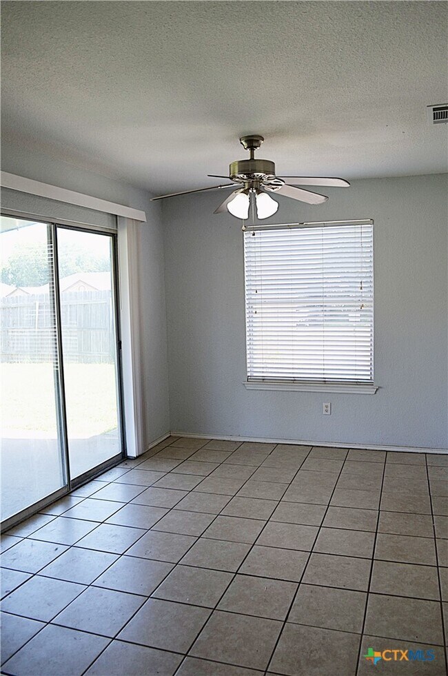 Building Photo - 4603 Regency Dr